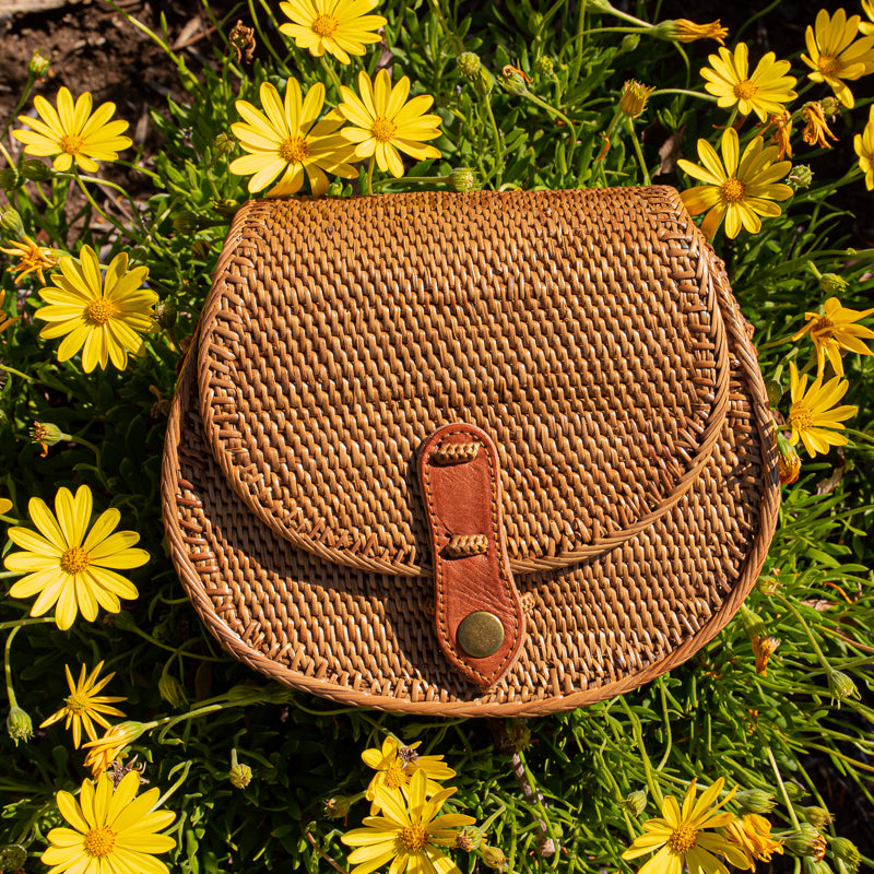 the PETAL leather bag strap -Beautiful handwoven handbag strap.